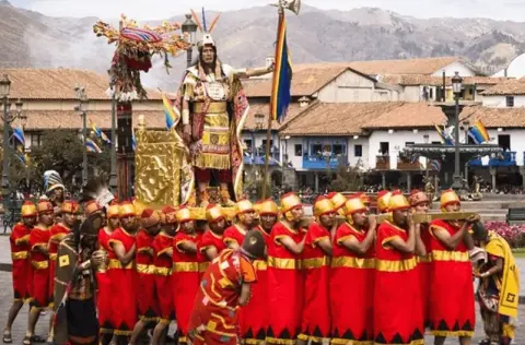 Inti Raymi 2027 + Tour Machupicchu und Cusco 10d/9n