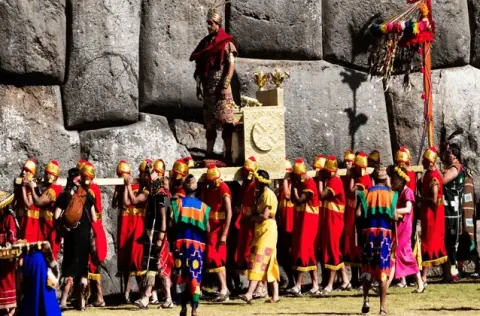 Inti Raymi 2027 + Tour Machupicchu und Cusco 6d/5n